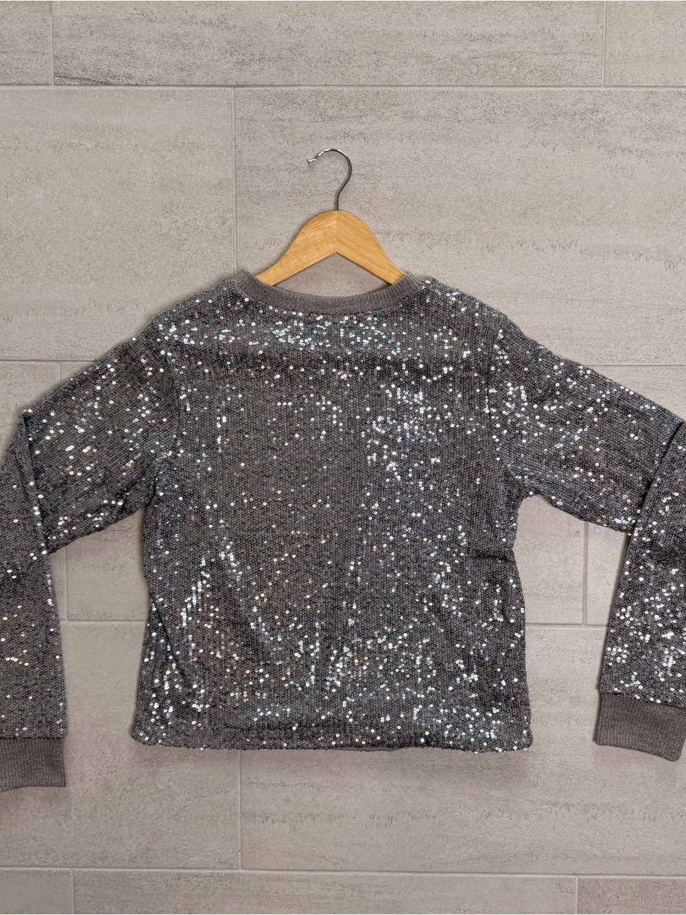 Sanctuary Silver Sequin Pullover Sweater Top Medium - Picture 9 of 11